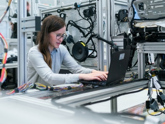 Woman working in a lab